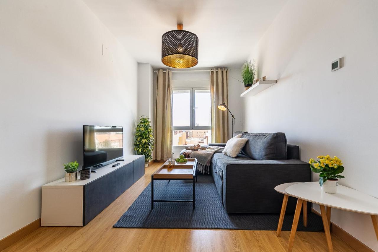 Modern Beach Apartment Valparaiso With Parking Málaga Exterior foto